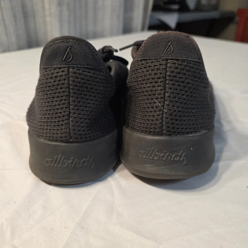 Allbirds Tree Runners Sneakers Mens 11 Black Charcoal Knit Mesh Lightweight